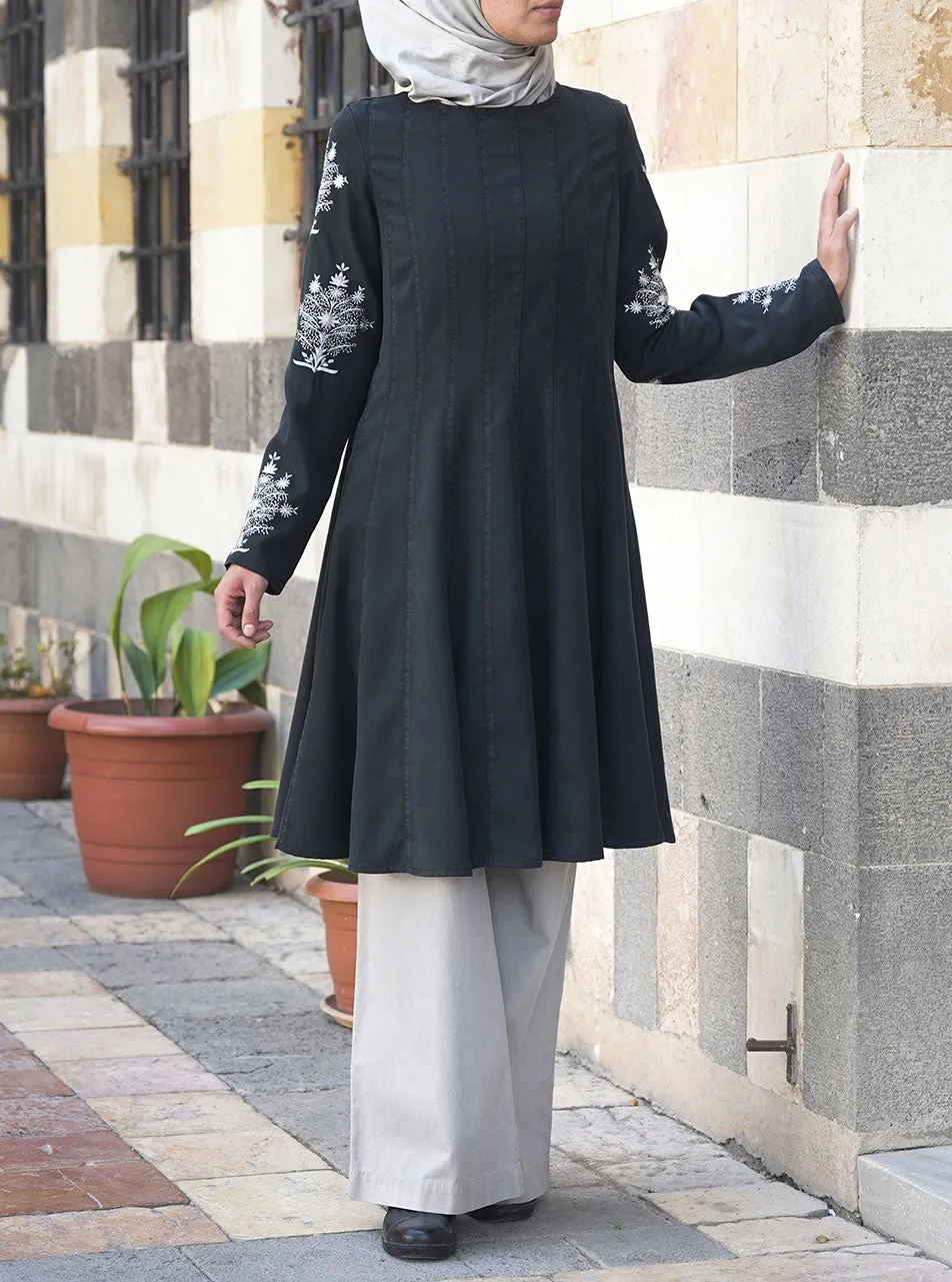 Embroidered Sleeves Paneled Top