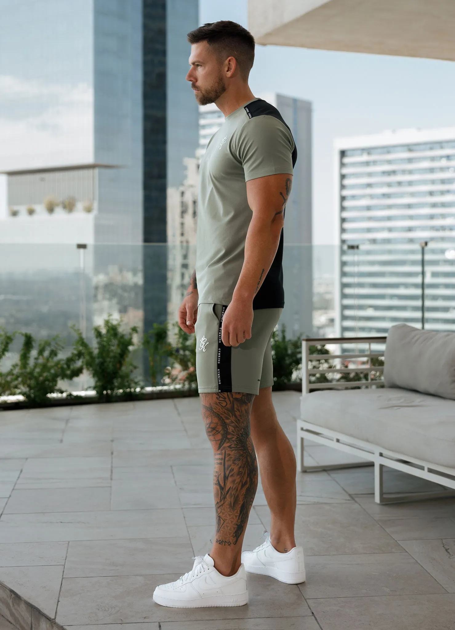 Gym King Taped Core Plus Tee - Soft Khaki